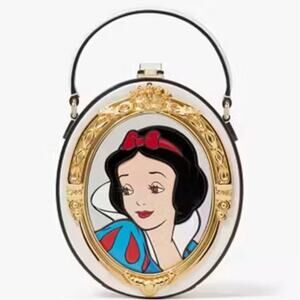 DISNEY X Kate Spade New York Snow White Mirror 3D Crossbody NWT
